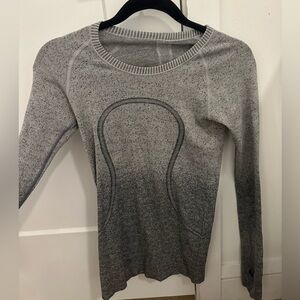 Lululemon longsleeve top